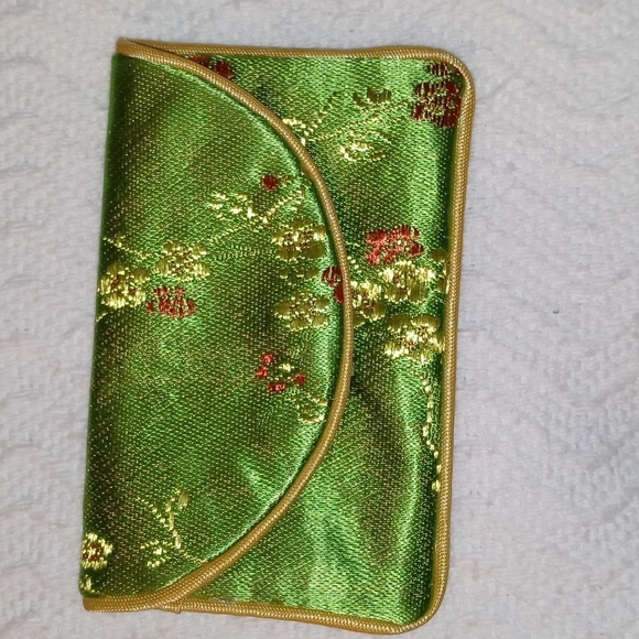 silk Wallet - Picture 6 of 8